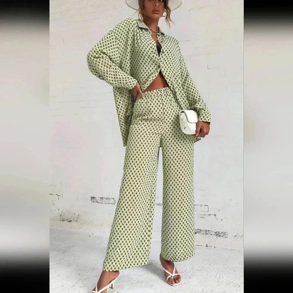 Argyle Print Drop Shoulder Blouse & Wide Leg Pants - Picture 4 of 6